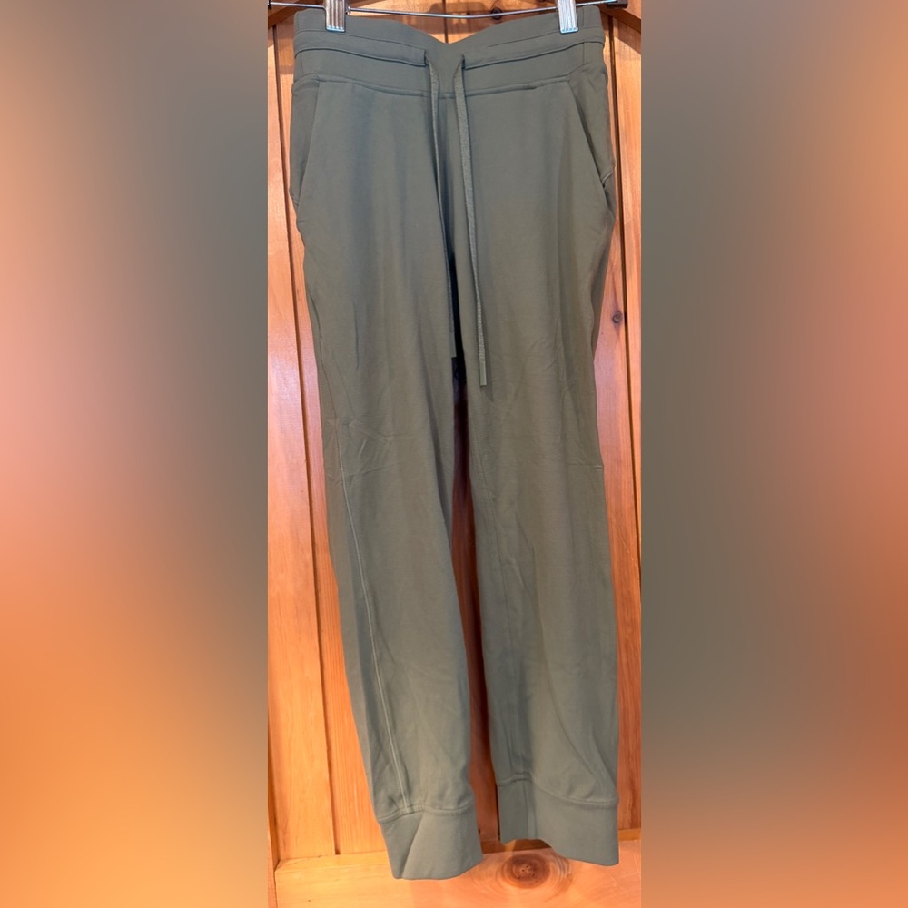 lululemon athletica Olive Green Drawstring Jogger Leggings